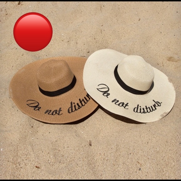 Accessories - Floppy Summer beach straw hat embroidered